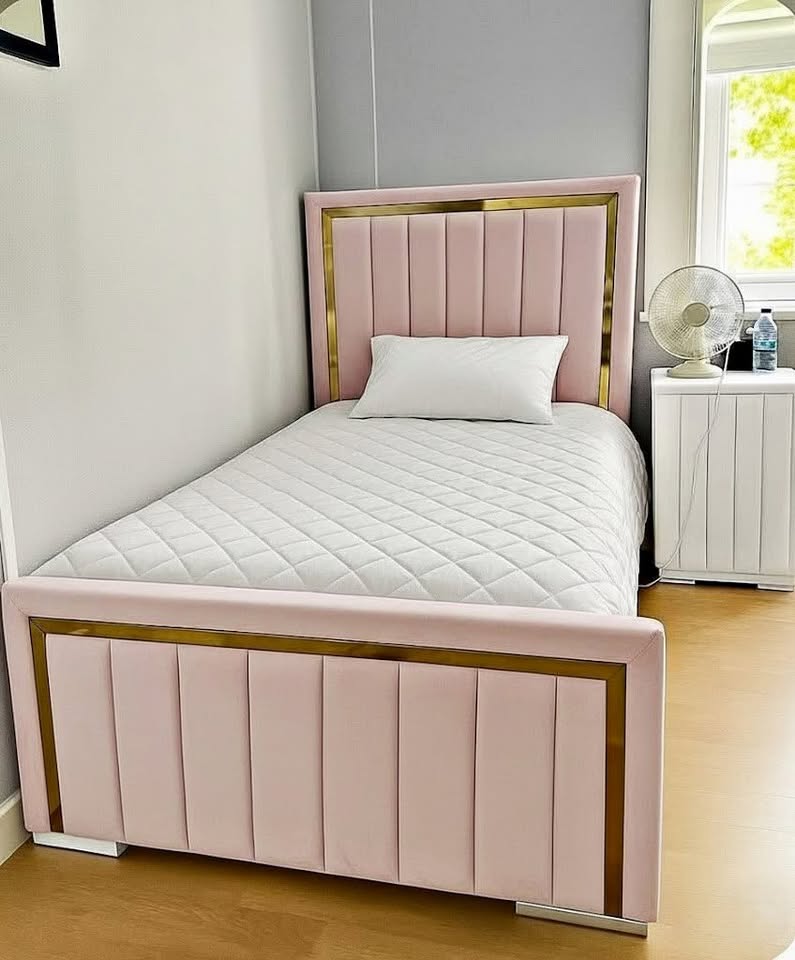 Golden Strip Bed