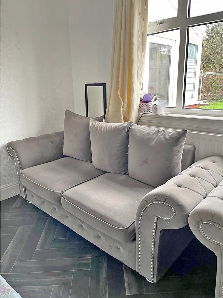 Necole Sofa