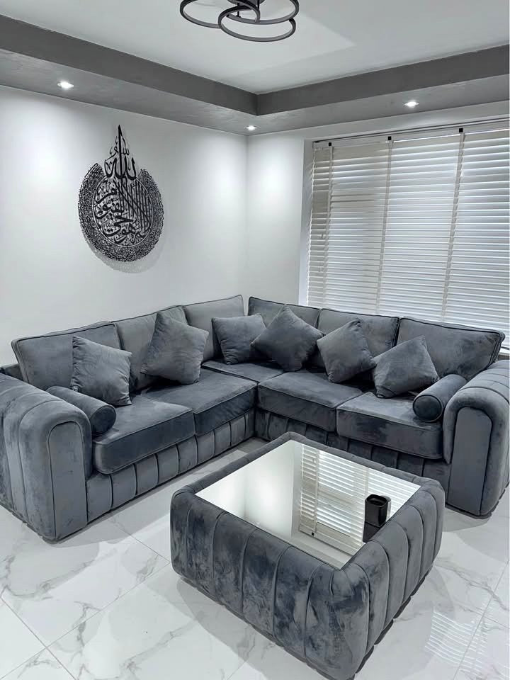 Lily Sofa.
