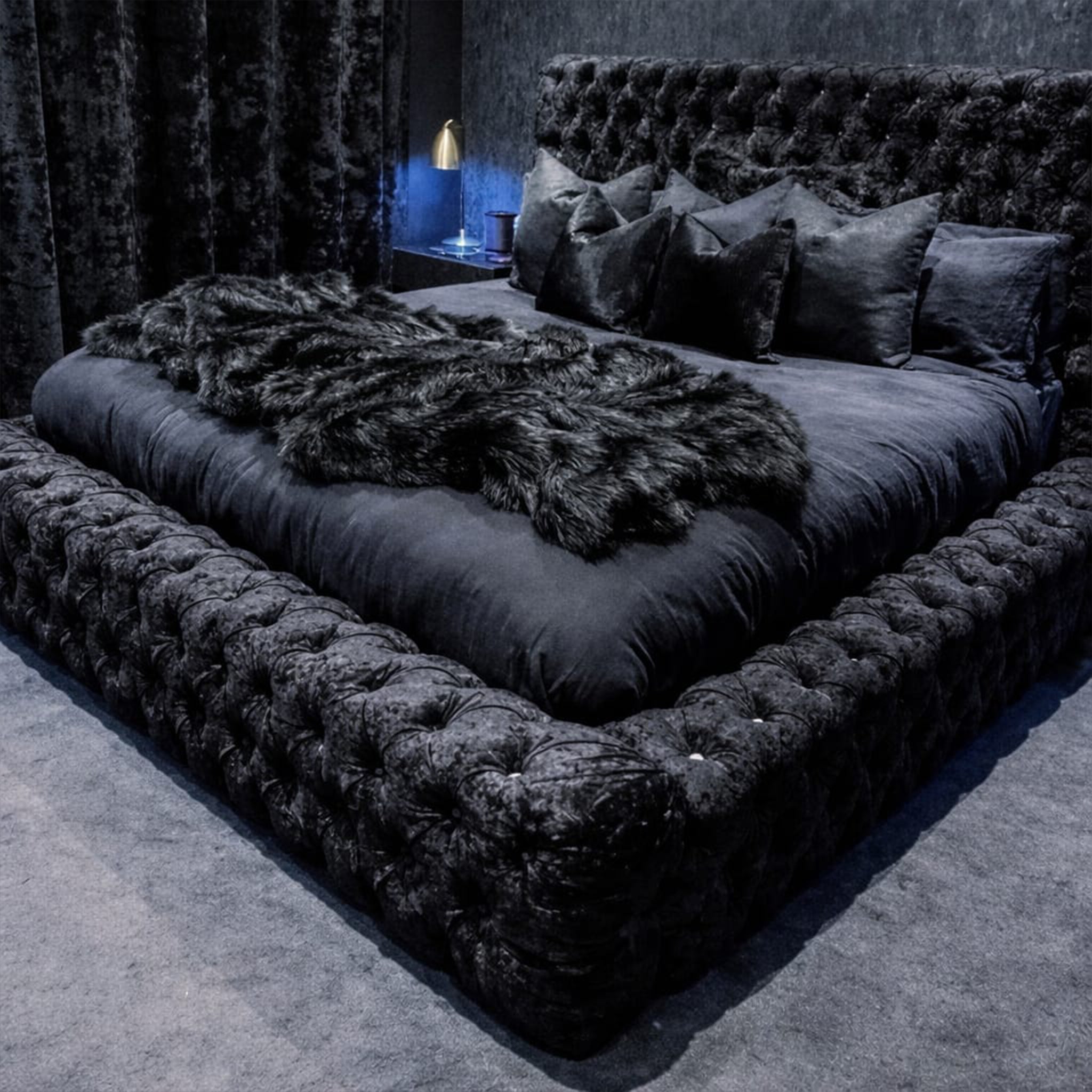 Abmassador Bed